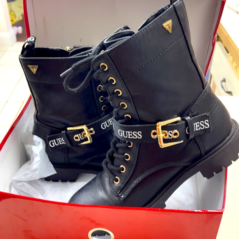 Brand new never worn Guess Combat boots size 8M